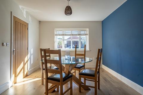 undefined, Warwick Close, Pocklington