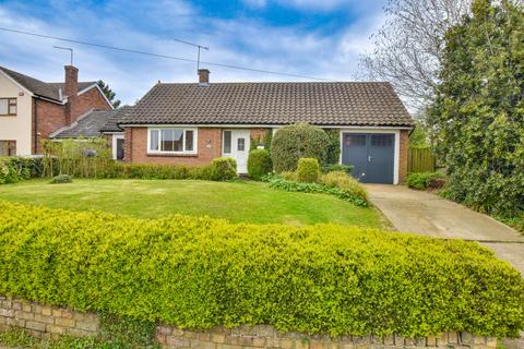 2 bedroom detached bungalow for sale, Central Felsted