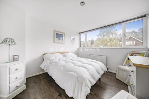 35 Lower Camden, Chislehurst, BR7 5HY