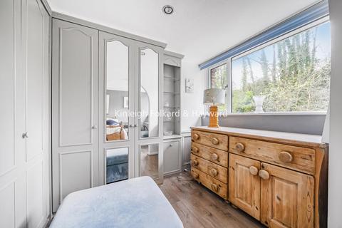 35 Lower Camden, Chislehurst, BR7 5HY