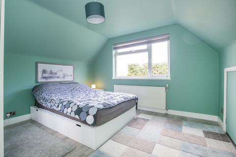 2 bedroom chalet for sale, Kennedy Close, Easton