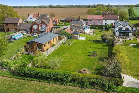 3 bedroom cottage for sale, Saxham Street, Suffolk IP14