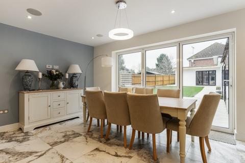 47 Amersham Road, Beaconsfield, HP9 2HB