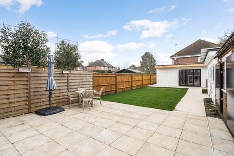 47 Amersham Road, Beaconsfield, HP9 2HB
