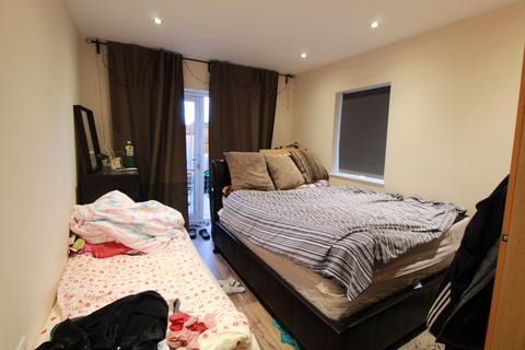 1 bedroom flat to rent, Westfield Drive, Harrow HA3