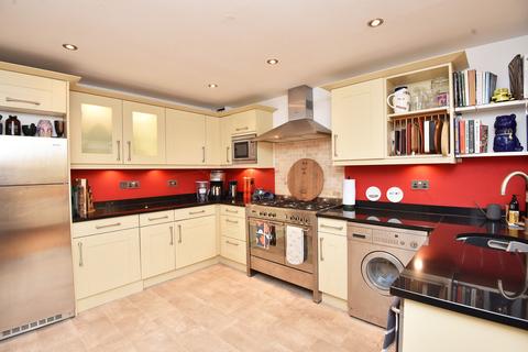 2 bedroom mews for sale, Chatsworth Grove, Harrogate