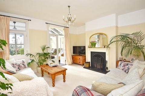 Folly Cottage Shaw Lane, Farnham, Knaresborough, HG5 9JE