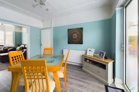 52 Thorburn Road, New Ferry, Wirral, CH62 1EW