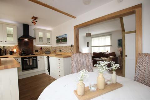 2 bedroom semi-detached house for sale, Rowans Way, Leavenheath, Colchester