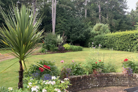 4 bedroom detached house for sale, Cramond, Streatley on Thames, RG8