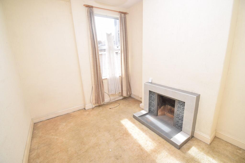 Westonzoyland Road, Bridgwater TA6 3 bed terraced house for sale £150,000