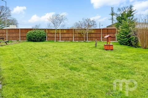 3 bedroom detached bungalow for sale, Maple Close, Wymondham NR18