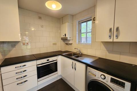 1 bedroom terraced house for sale, Euston Close, Bury St Edmunds