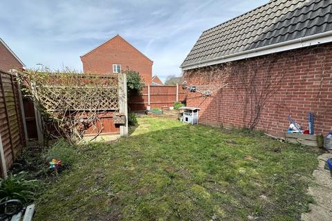 3 bedroom semi-detached house for sale, Lower Reeve, Great Cornard