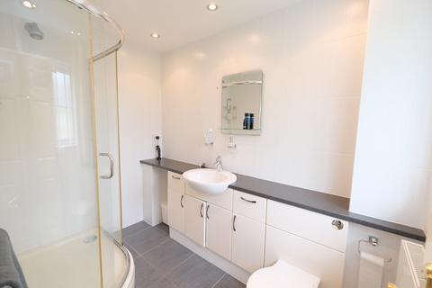 6 Newlyn Close, Orpington, BR6 9XN