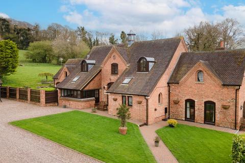 4 bedroom terraced house for sale, Bondend Road, Upton St. Leonards, Gloucester, Gloucestershire, GL4