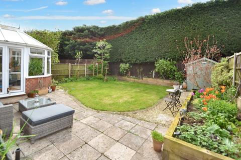 4 bedroom detached house for sale, Kingfisher Close, Newport