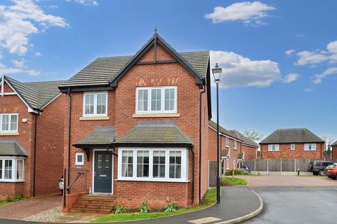 3 bedroom detached house for sale, Canal Close, Newport