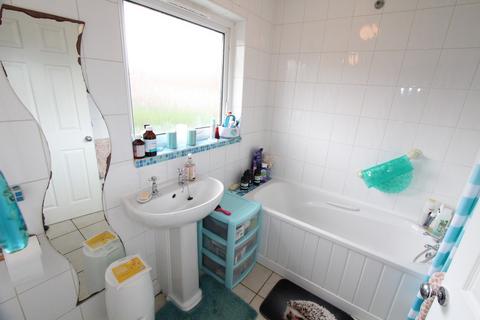 5 Bryn Celyn, Southsea, Wrexham, LL11 6SA