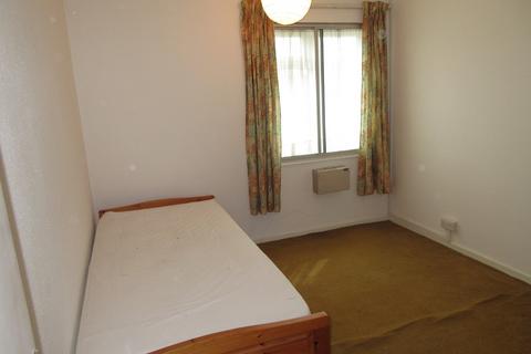 136 Sutton Lane, Hounslow, TW3 4JR