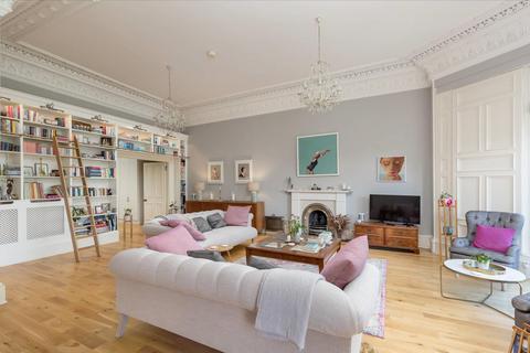 Flat 1, 8 Bruntsfield Crescent, Edinburgh, EH10 4EZ