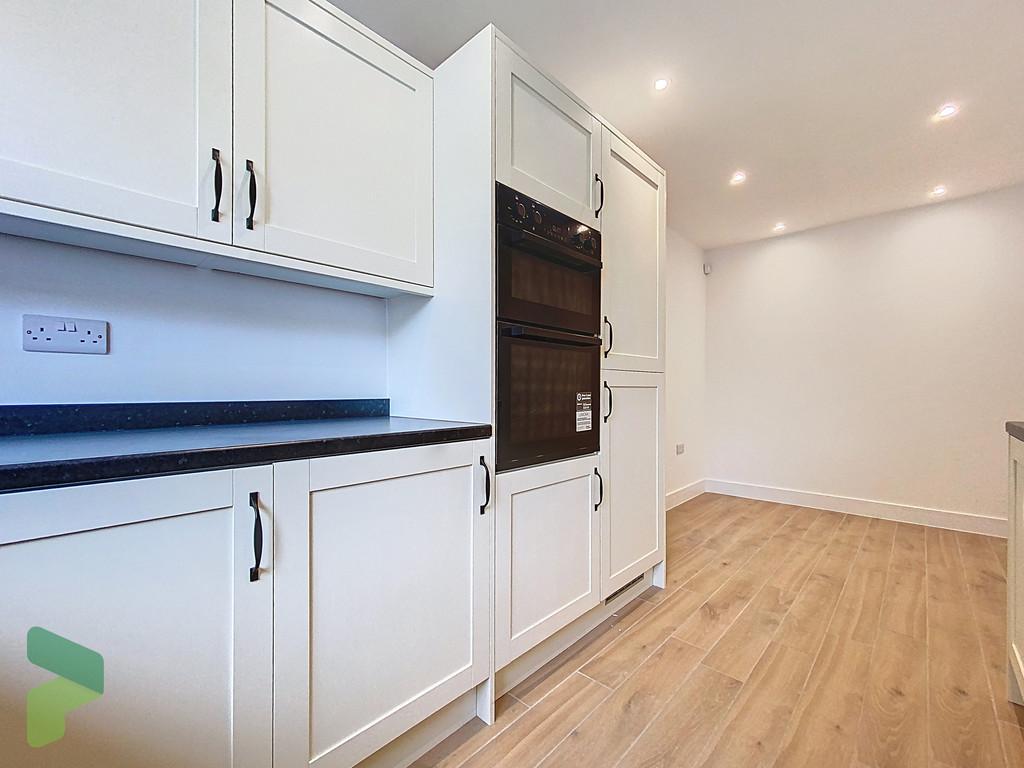 Fitted Dining Kitchen