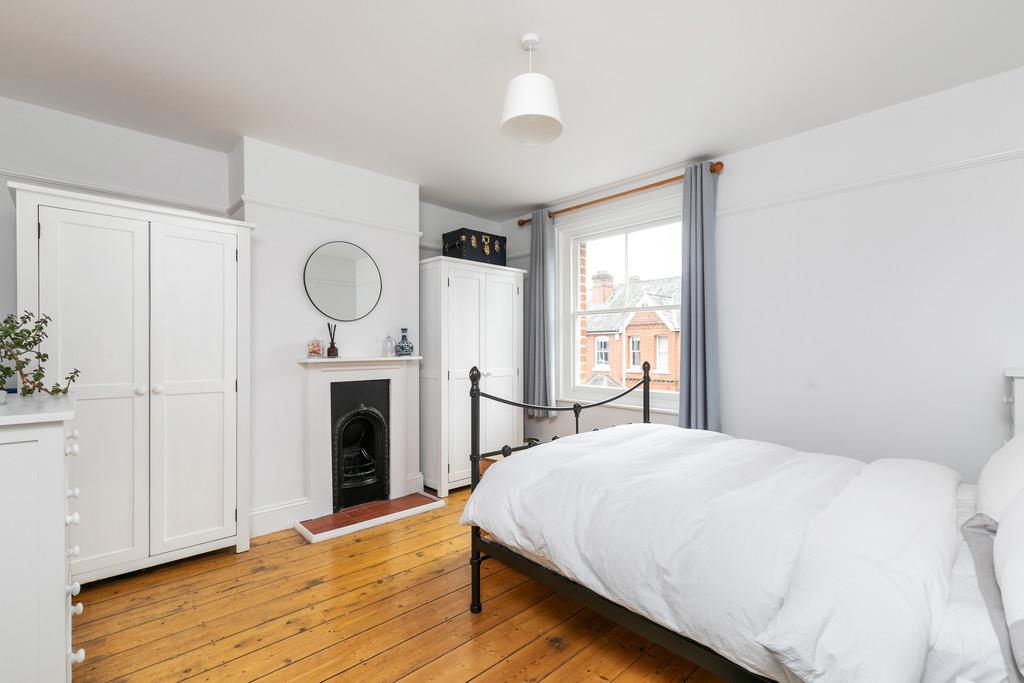 Belgarum - 12 Fairfield Road SO22 6 SF-23