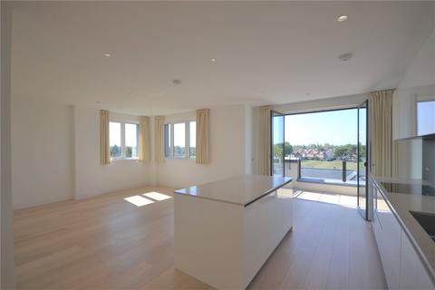 3 bedroom flat to rent, Camera House, 5 Pinewood Gardens, Teddington, TW11