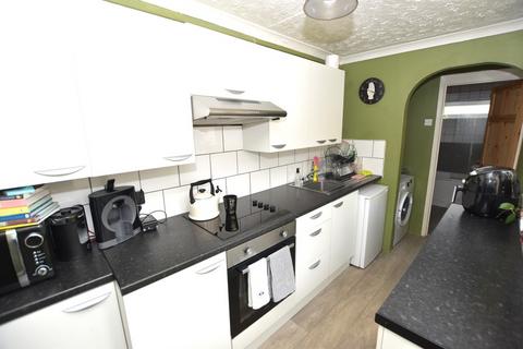 2 bedroom terraced house for sale, Milton Avenue, Margate