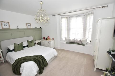 3 bedroom terraced house for sale, Birds Avenue, Margate