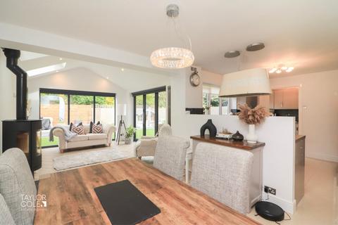 31 Brancaster Close, Amington, Tamworth, B77 3QD