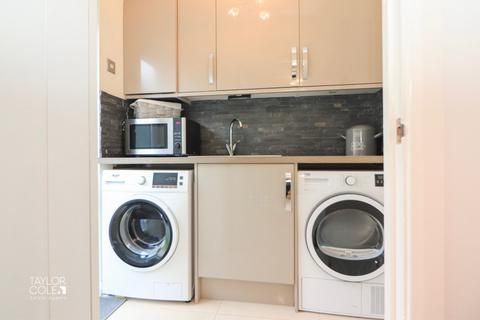 31 Brancaster Close, Amington, Tamworth, B77 3QD