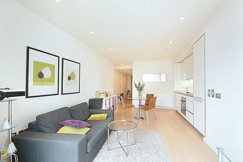 2 bedroom flat to rent, Walworth Road, Elephant and Castle, London, SE1