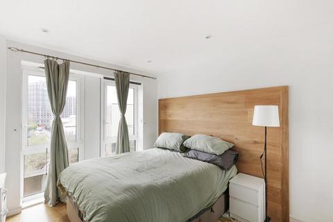 1 bedroom flat for sale, Enterprise Way, London