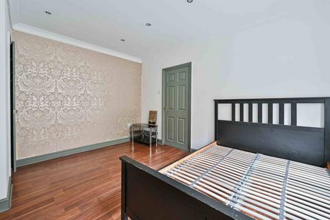 1 bedroom flat to rent, Seymour Street, Marylebone, London, W1H
