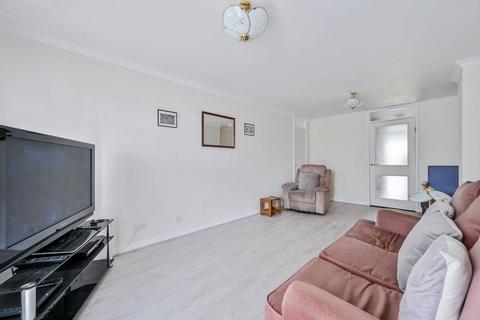 3 bedroom maisonette for sale, Clearbrook Way, Limehouse, London, E1