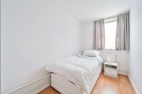 16 Clearbrook Way, London, E1 0SA