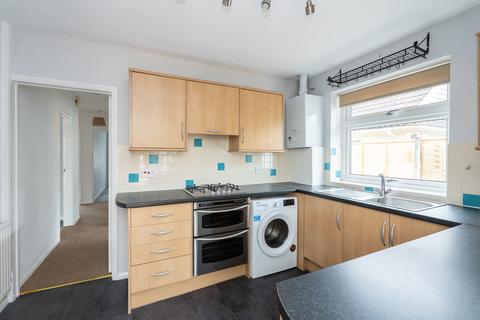 38 Hillside Gardens, Brockham, Betchworth, RH3 7EW