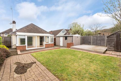 38 Hillside Gardens, Brockham, Betchworth, RH3 7EW