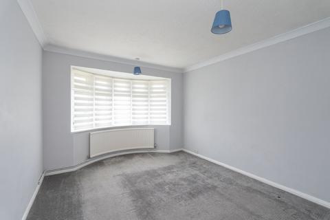 38 Hillside Gardens, Brockham, Betchworth, RH3 7EW