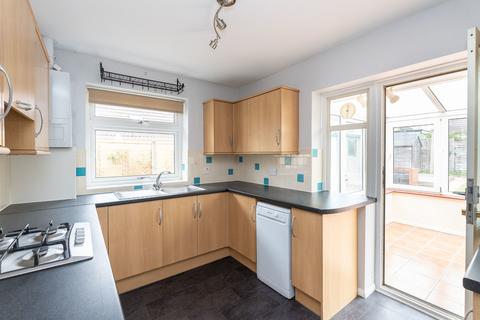 38 Hillside Gardens, Brockham, Betchworth, RH3 7EW
