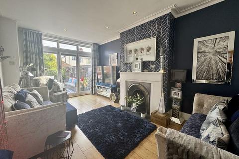 5 Quinton Road, Grimsby, DN32 0BD