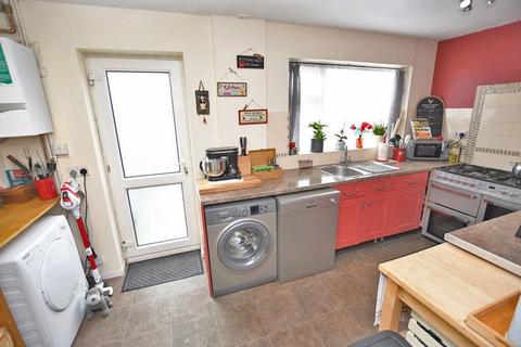 3 bedroom end of terrace house for sale, Plaistow Square, Maidstone