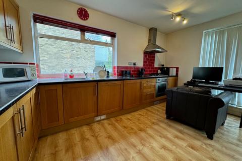 2 bedroom flat for sale, The Rise, Sunrise View The Rise, NW7