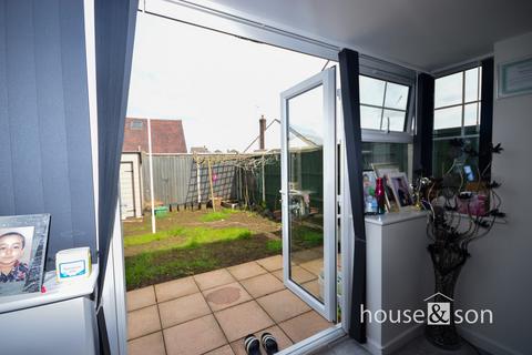 3 bedroom end of terrace house for sale, Kings Close, Bournemouth