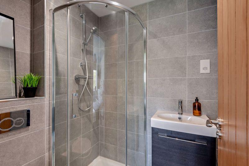 Bed 2 Ensuite