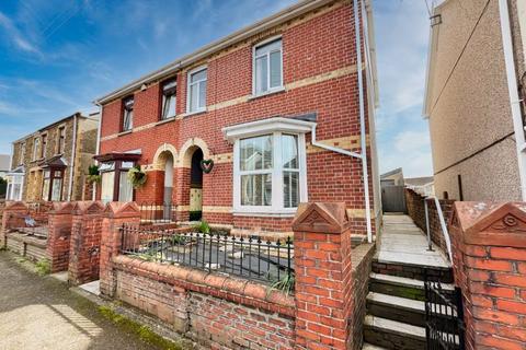 79 Bryn Road, Tondu, Bridgend, CF32 9EF