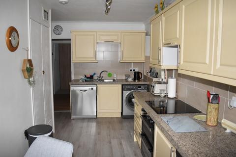 21 Cardigan Crescent, Weston-super-mare, BS22 8NS