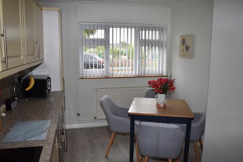 21 Cardigan Crescent, Weston-super-mare, BS22 8NS