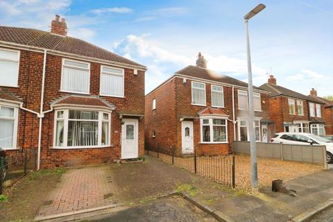 2 bedroom semi-detached house for sale, Jill Grove, Hessle